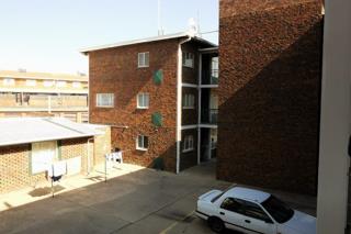 1 Bedroom Property for Sale in Queenswood Gauteng