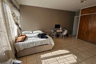 1 Bedroom Property for Sale in Queenswood Gauteng