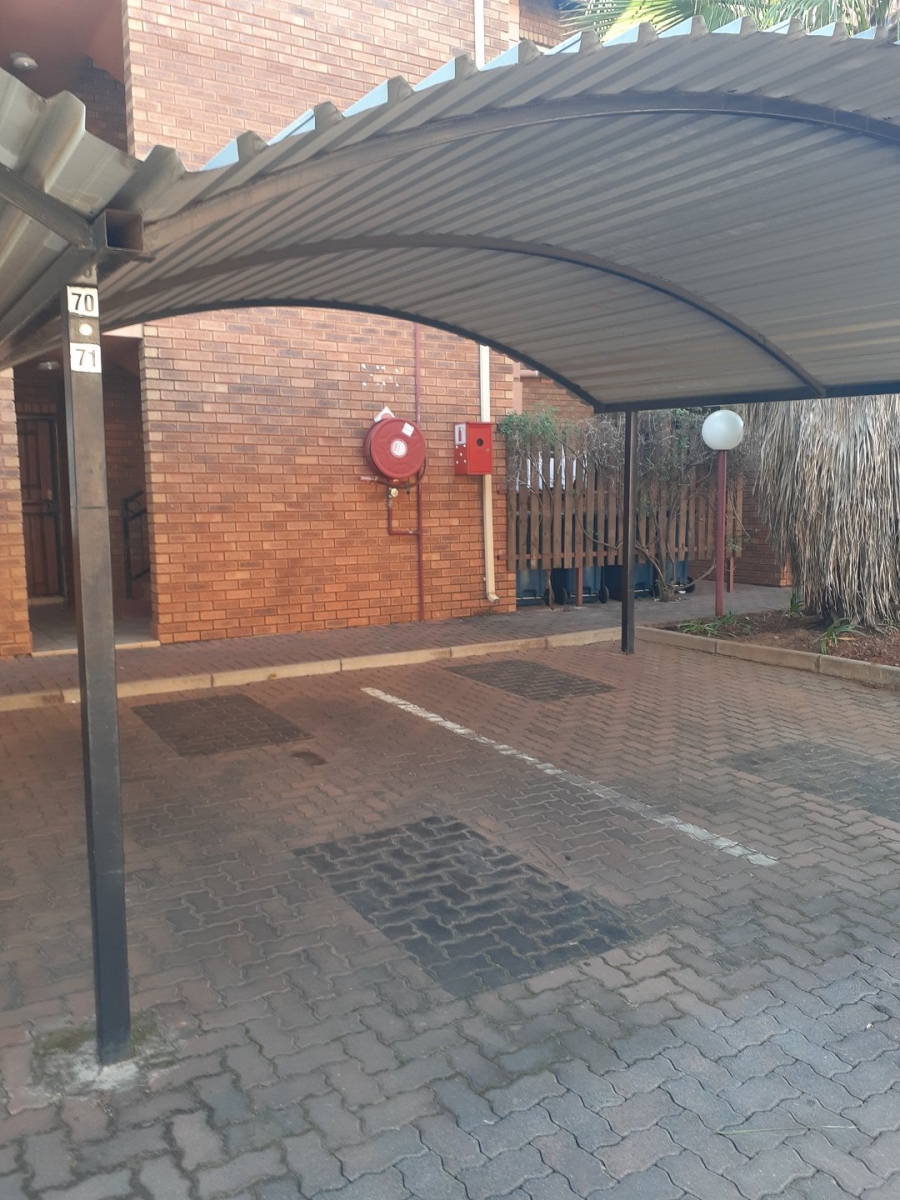 3 Bedroom Property for Sale in Annlin-wes Gauteng