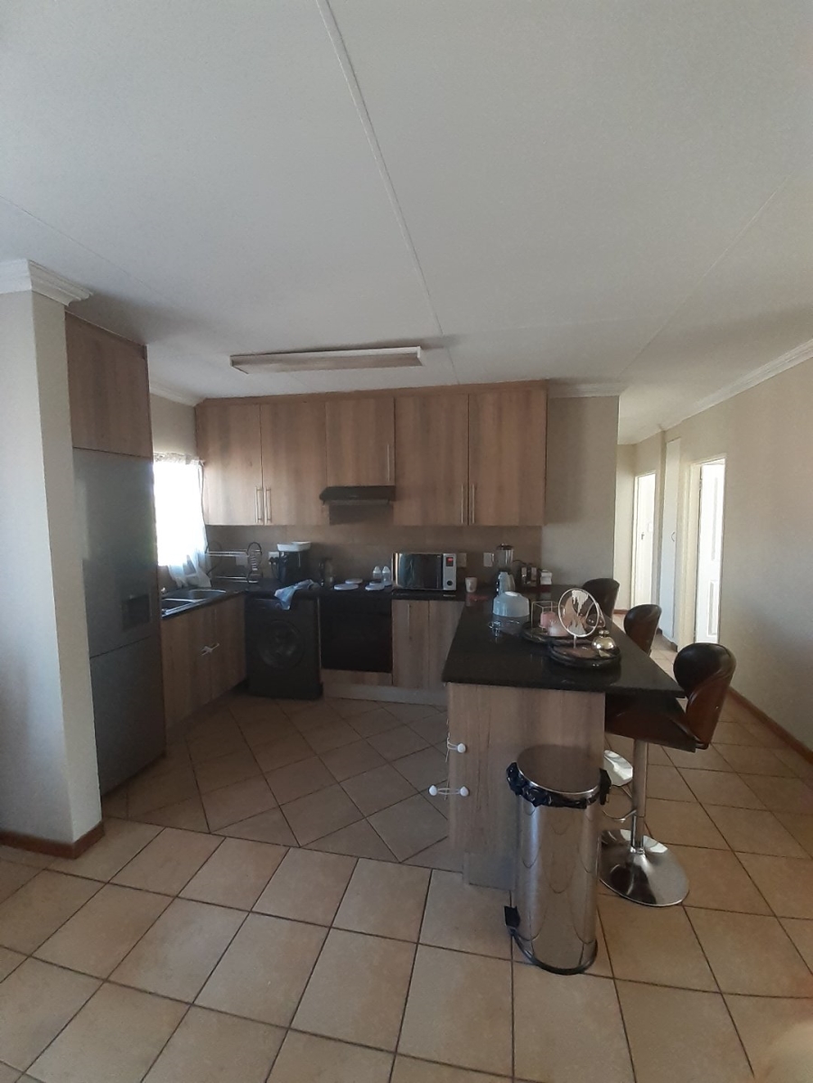 3 Bedroom Property for Sale in Annlin-wes Gauteng