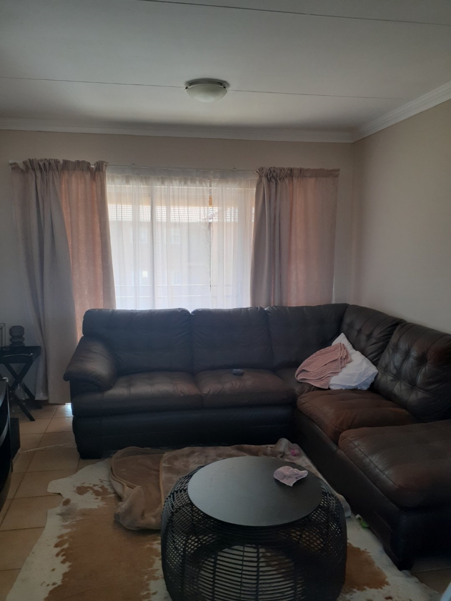 3 Bedroom Property for Sale in Annlin-wes Gauteng