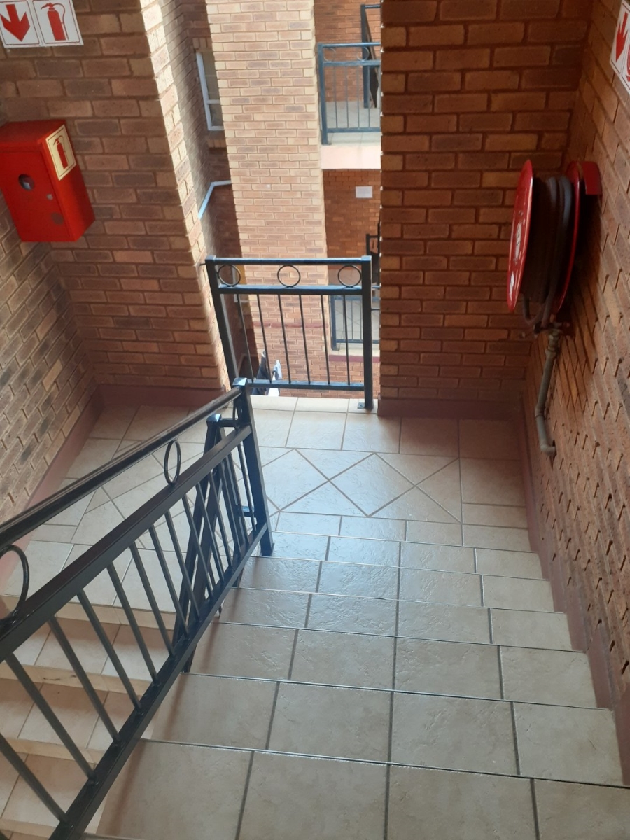 3 Bedroom Property for Sale in Annlin-wes Gauteng