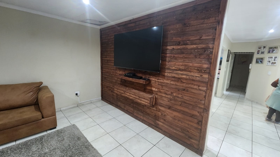 3 Bedroom Property for Sale in Doornpoort Gauteng