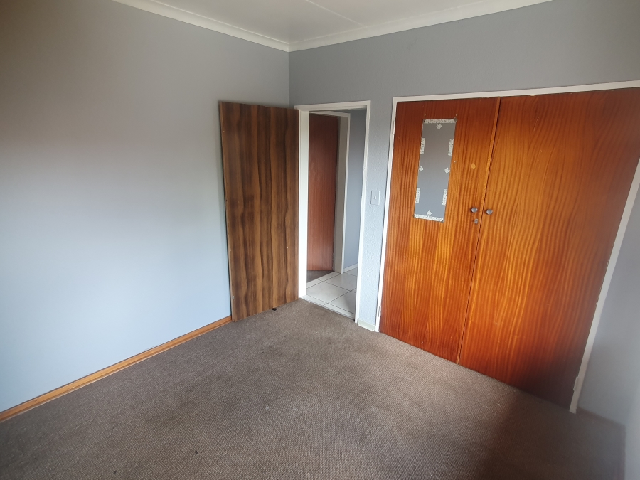 2 Bedroom Property for Sale in Casseldale Gauteng