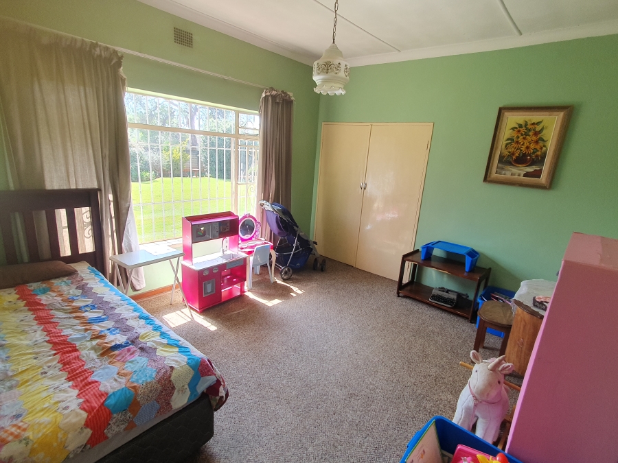 4 Bedroom Property for Sale in Strubenvale Gauteng