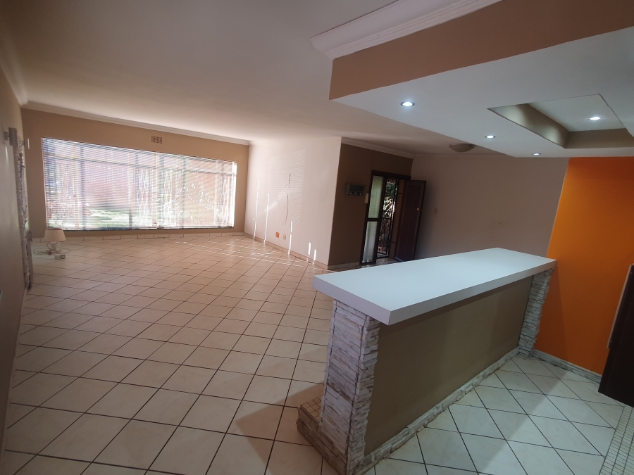 4 Bedroom Property for Sale in Casseldale Gauteng