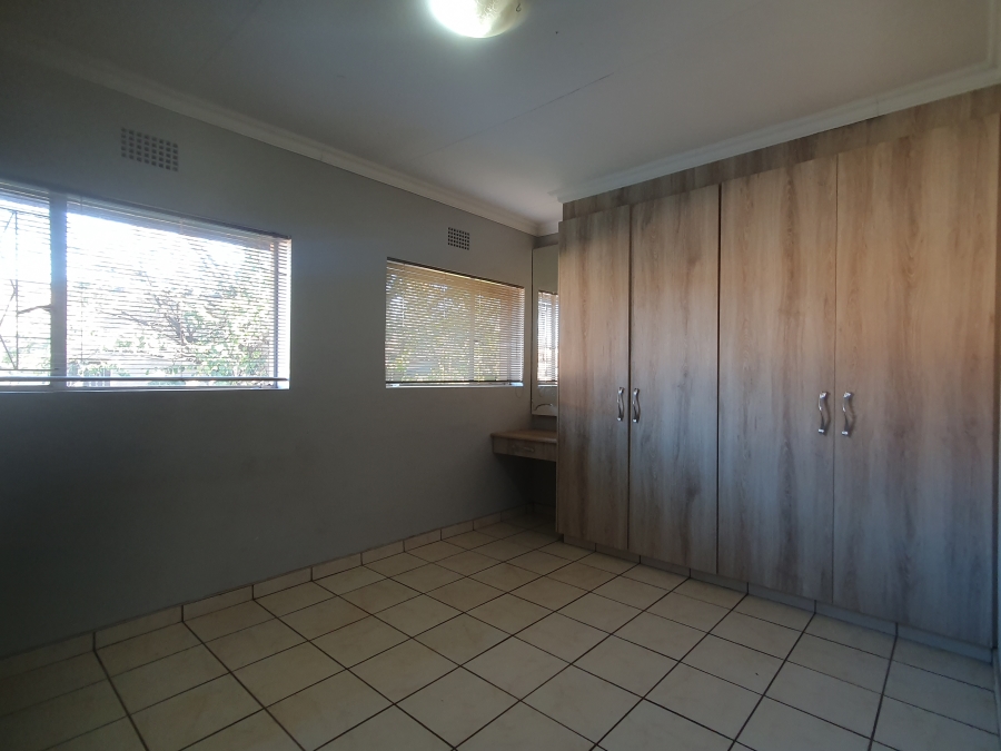 4 Bedroom Property for Sale in Casseldale Gauteng