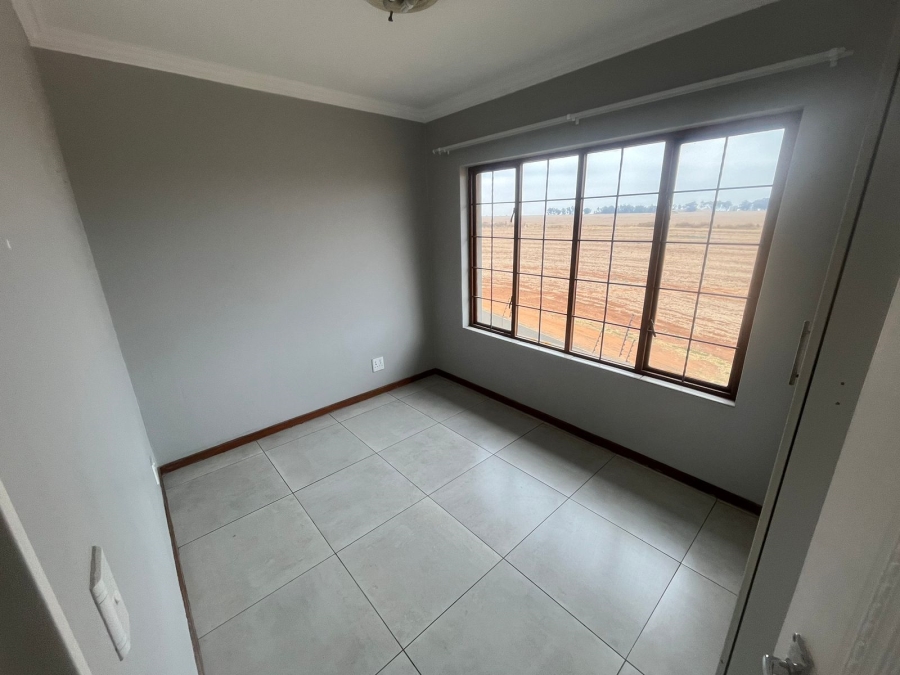 To Let 3 Bedroom Property for Rent in Dalview Gauteng