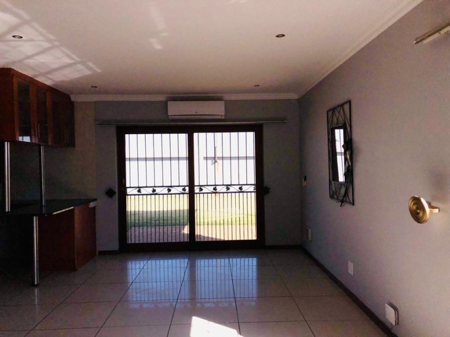 To Let 3 Bedroom Property for Rent in Dalview Gauteng