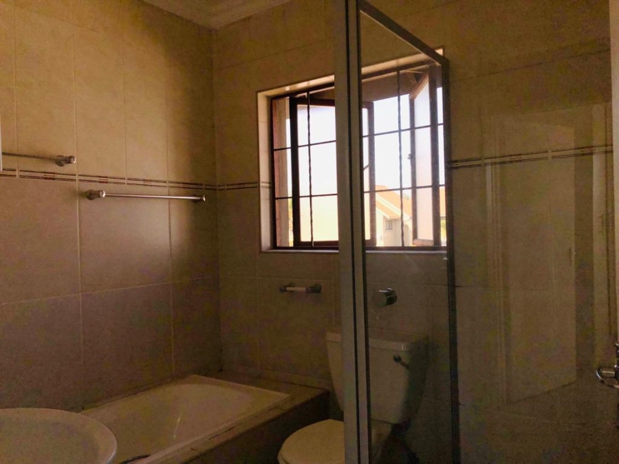 To Let 3 Bedroom Property for Rent in Dalview Gauteng