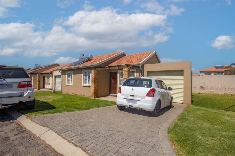 3 Bedroom Property for Sale in Helderwyk Gauteng