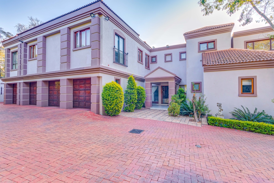 6 Bedroom Property for Sale in Bryanston Gauteng