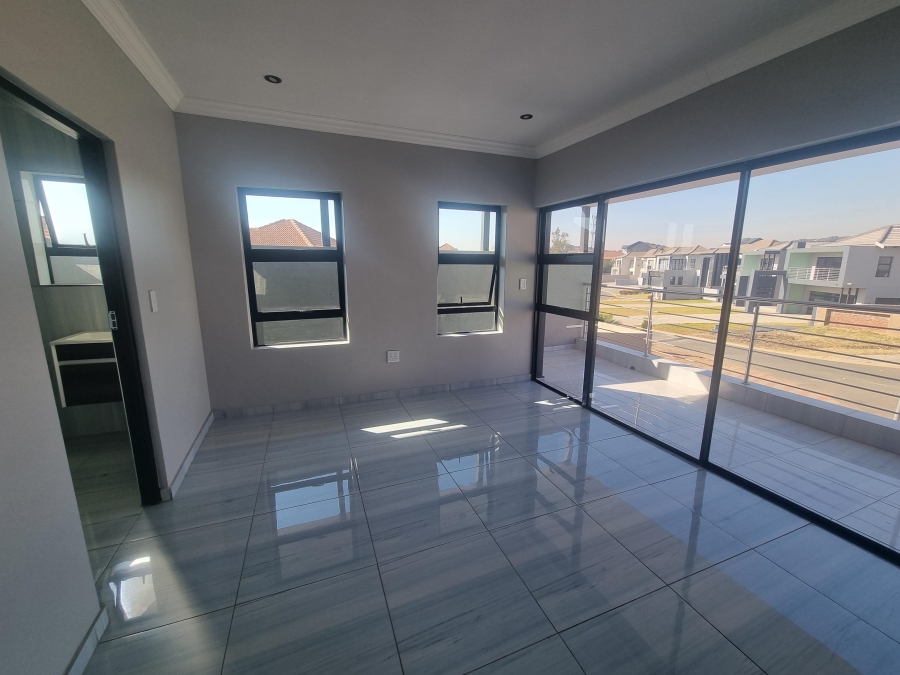 4 Bedroom Property for Sale in Savannah Country Estate Gauteng