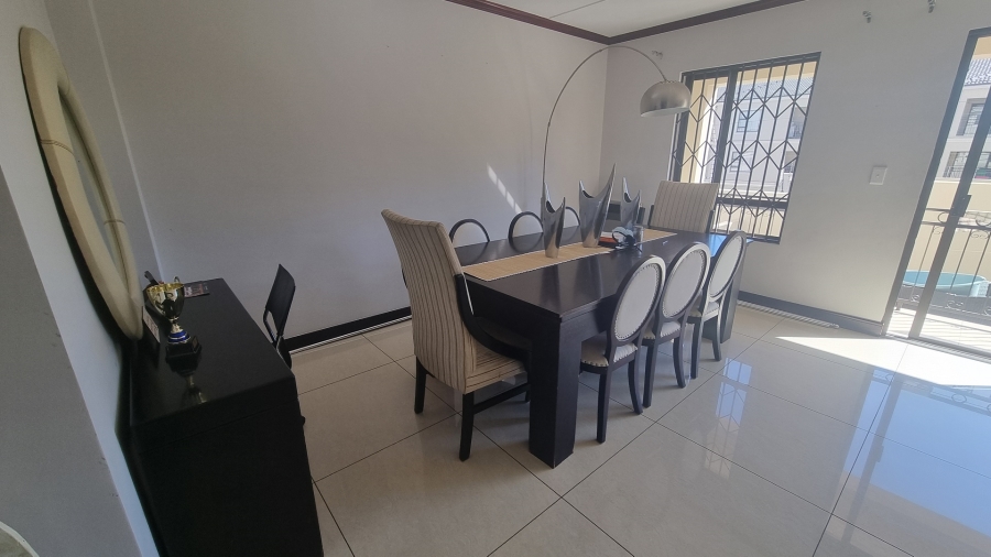 3 Bedroom Property for Sale in Halfway Gardens Gauteng