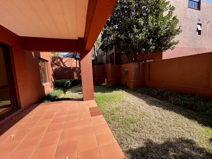 2 Bedroom Property for Sale in Magaliessig Gauteng