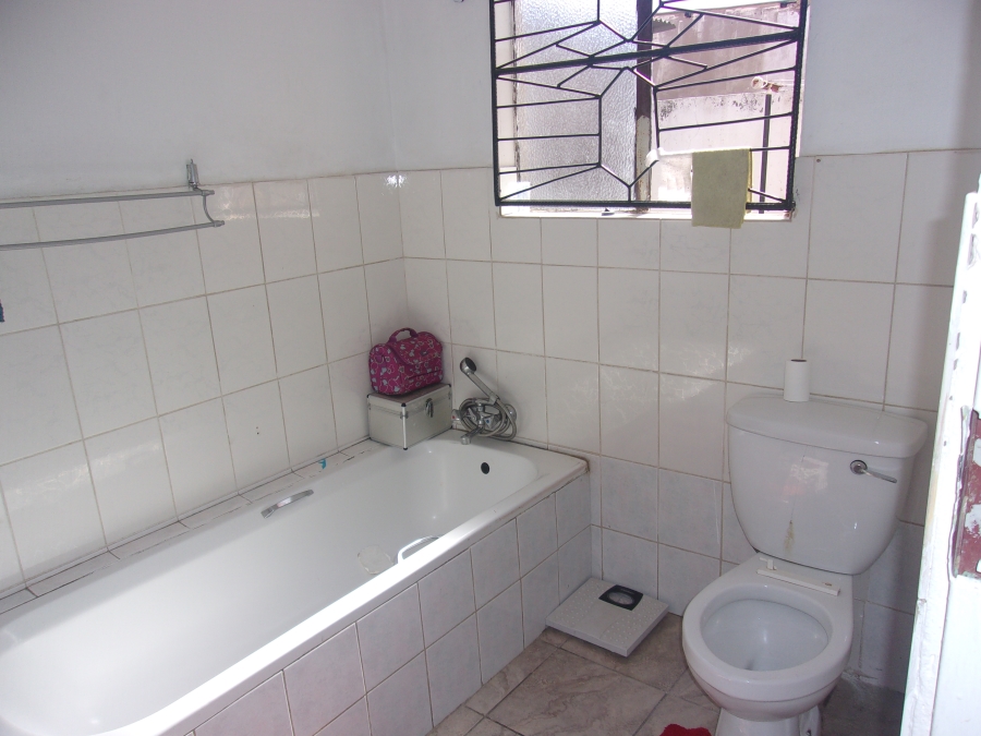 3 Bedroom Property for Sale in Cloverdene Gauteng