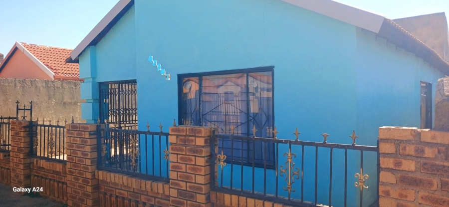 4 Bedroom Property for Sale in Vosloorus Gauteng