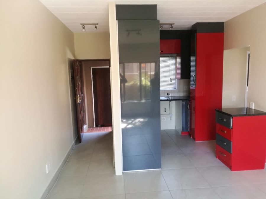 To Let 1 Bedroom Property for Rent in Sunninghill Gauteng