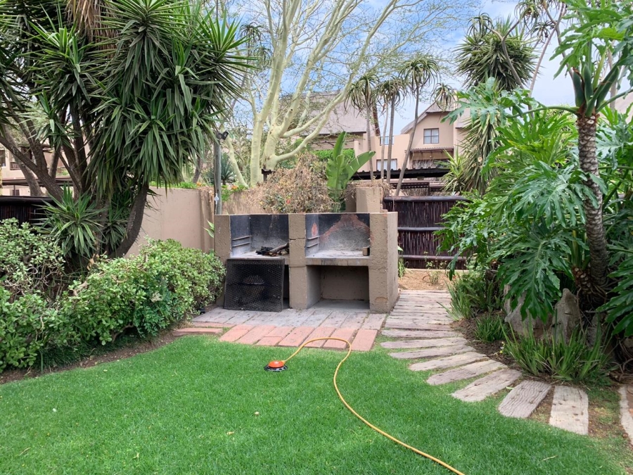 To Let 1 Bedroom Property for Rent in Sunninghill Gauteng