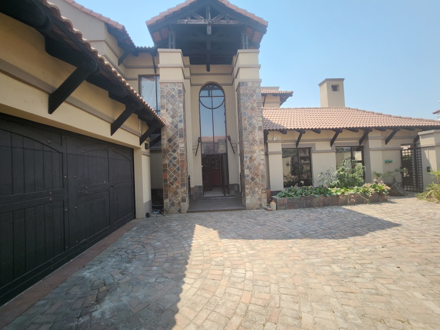 3 Bedroom Property for Sale in Sonneveld Gauteng