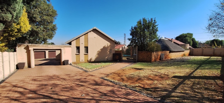 3 Bedroom Property for Sale in Klopperpark Gauteng