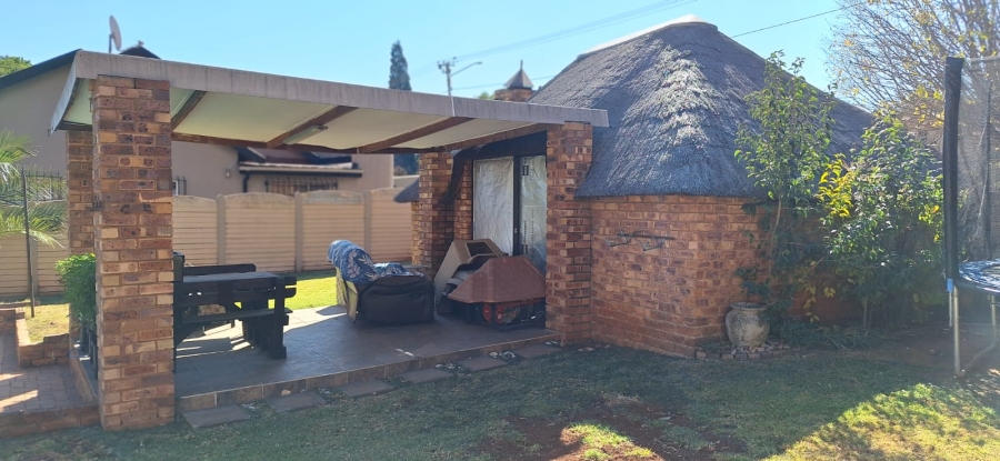 3 Bedroom Property for Sale in Klopperpark Gauteng