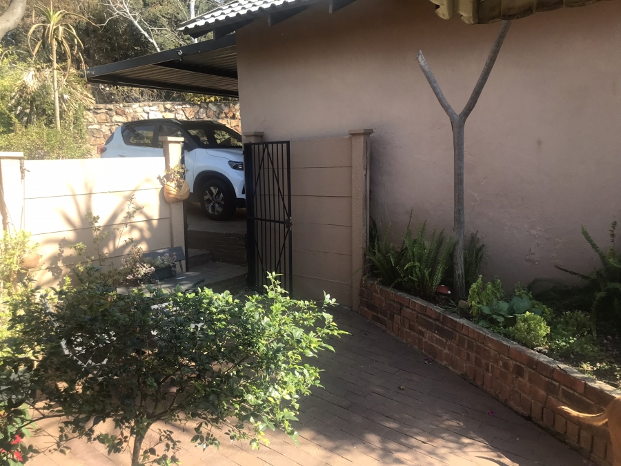 7 Bedroom Property for Sale in Northcliff Gauteng