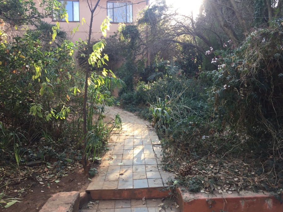 7 Bedroom Property for Sale in Northcliff Gauteng