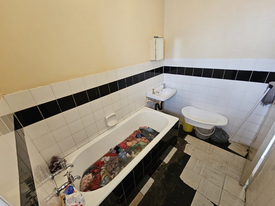 1 Bedroom Property for Sale in Kempton Park Central Gauteng