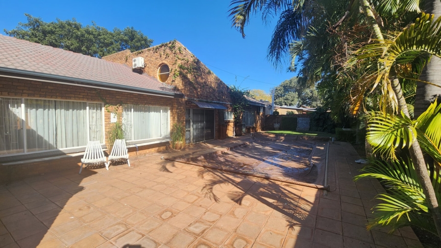 4 Bedroom Property for Sale in Sinoville Gauteng