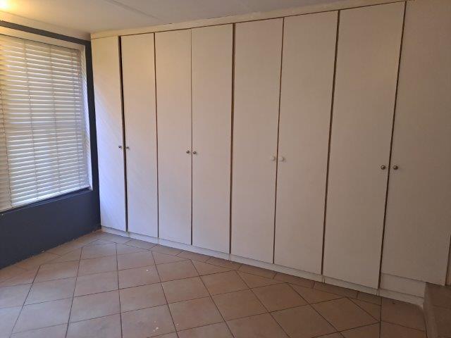 To Let 3 Bedroom Property for Rent in Kensington Gauteng