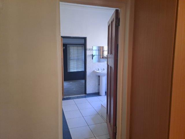 To Let 3 Bedroom Property for Rent in Kensington Gauteng