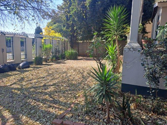 To Let 3 Bedroom Property for Rent in Kensington Gauteng