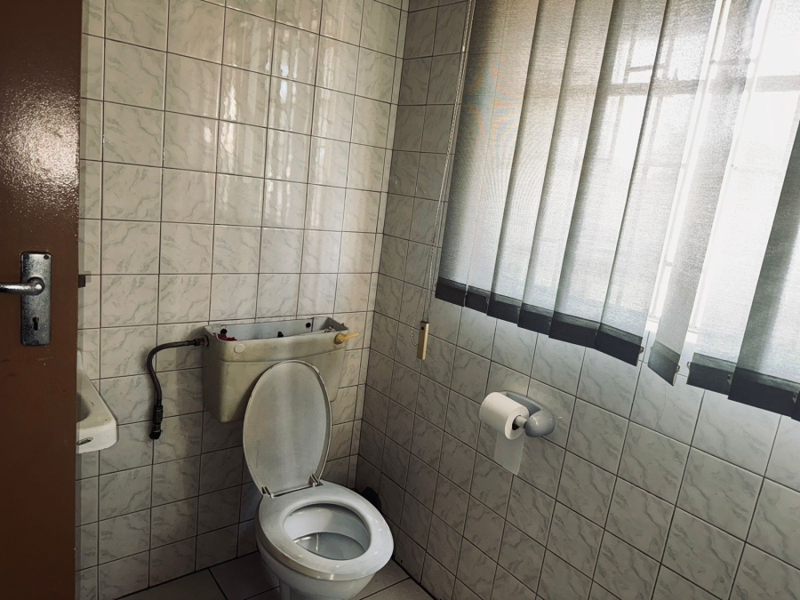 To Let 0 Bedroom Property for Rent in Dalview Gauteng