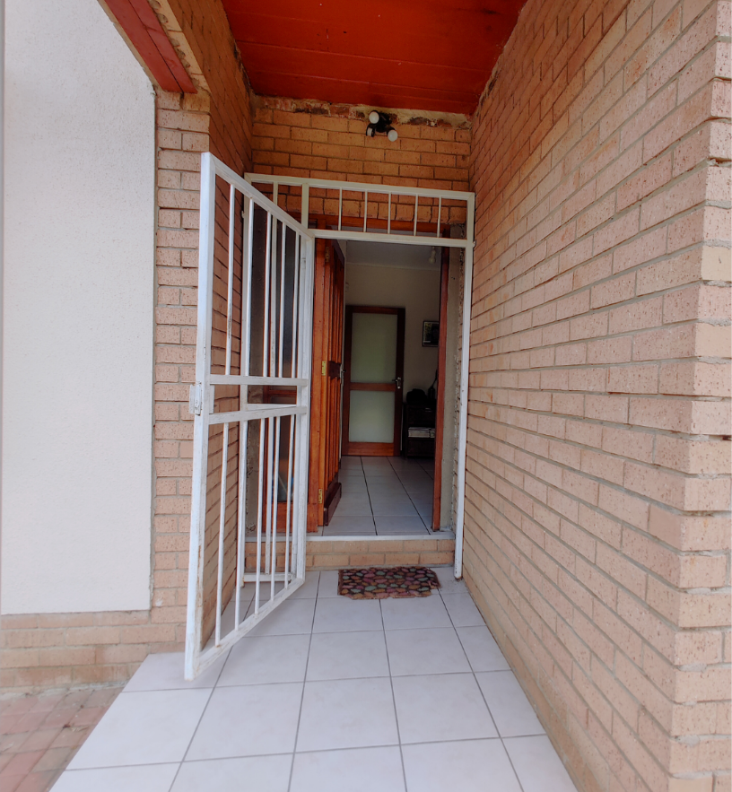 To Let 3 Bedroom Property for Rent in President Park Gauteng