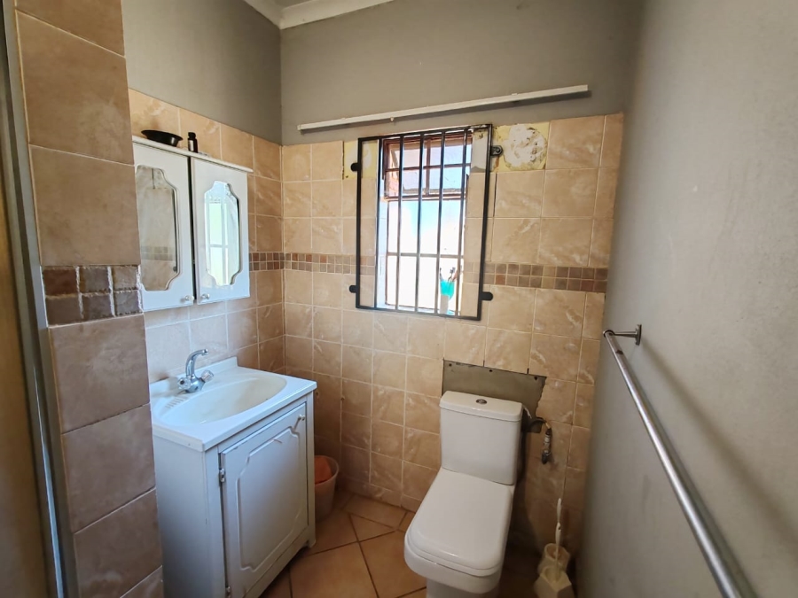 4 Bedroom Property for Sale in Elandsfontein AH Gauteng