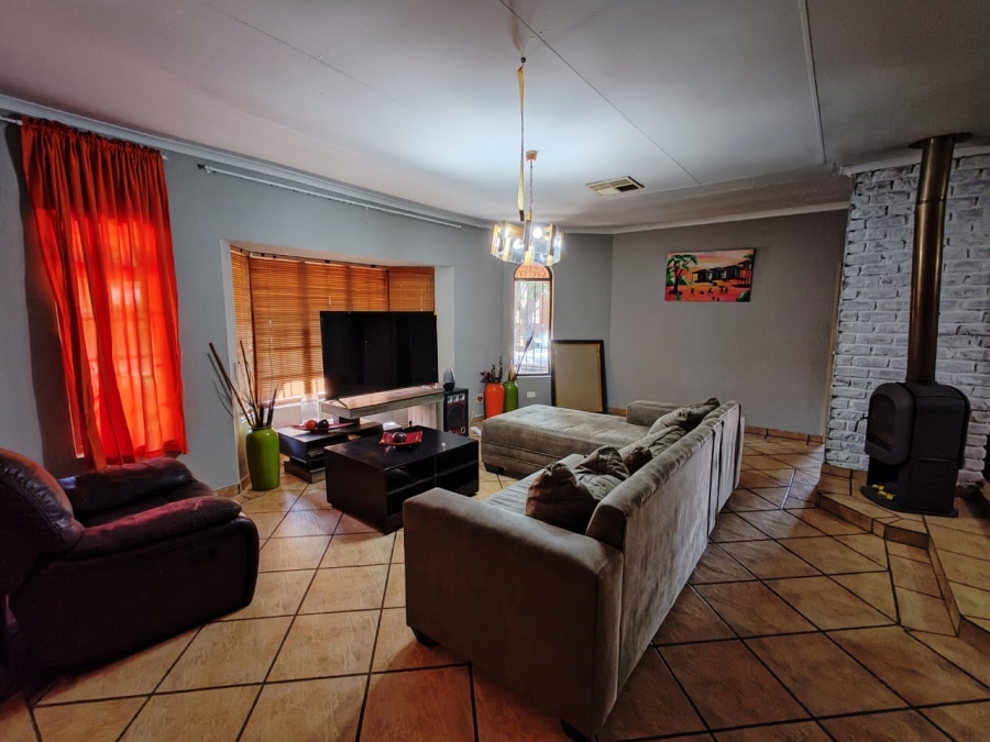 4 Bedroom Property for Sale in Elandsfontein AH Gauteng