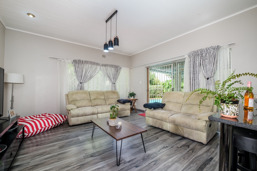 4 Bedroom Property for Sale in Waterval Estate Gauteng