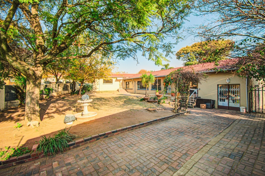 3 Bedroom Property for Sale in Edenvale Central Gauteng