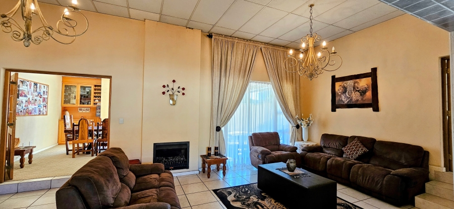 4 Bedroom Property for Sale in Three Rivers East Gauteng