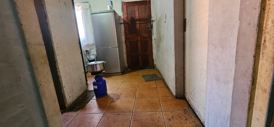 2 Bedroom Property for Sale in Ecaleni Gauteng