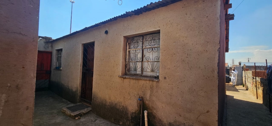 2 Bedroom Property for Sale in Ecaleni Gauteng