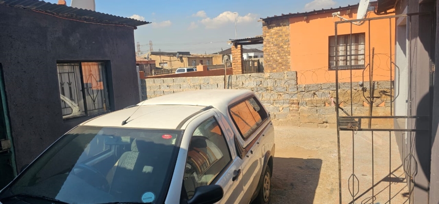 2 Bedroom Property for Sale in Ecaleni Gauteng