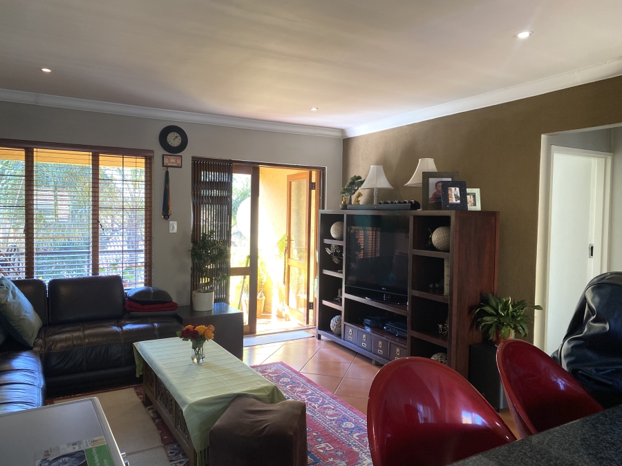 2 Bedroom Property for Sale in Lonehill Gauteng