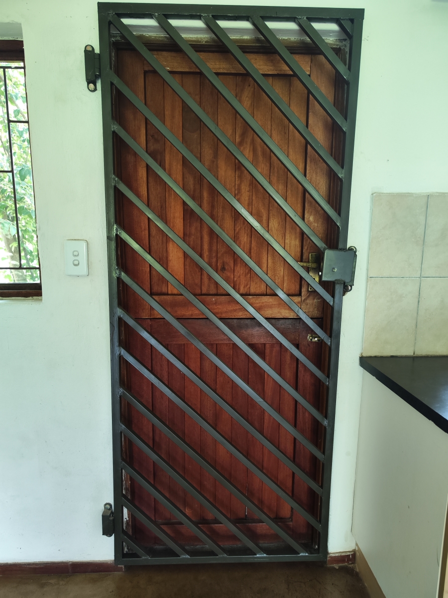 To Let 1 Bedroom Property for Rent in Austinview Gauteng