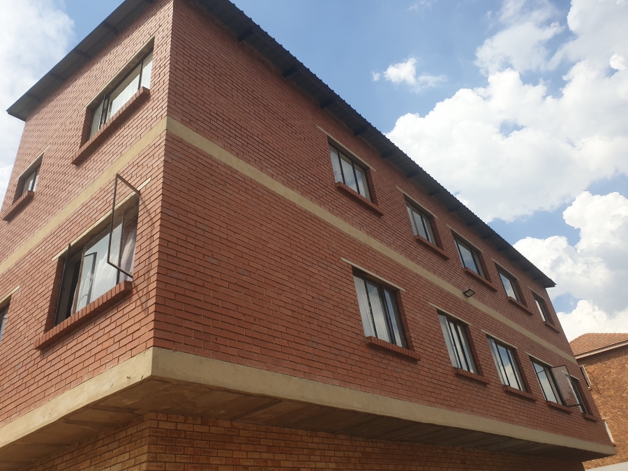 1 Bedroom Property for Sale in Kempton Park Central Gauteng