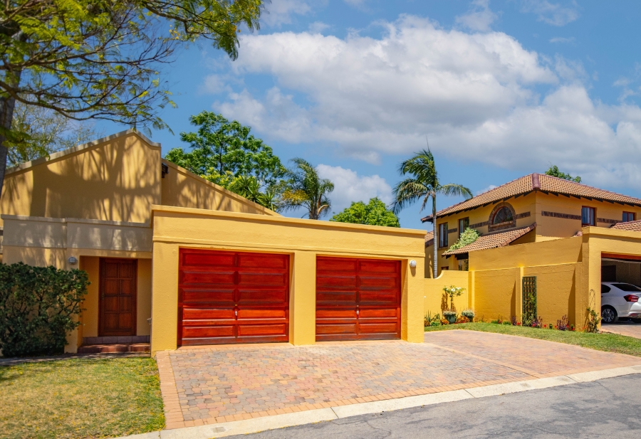 2 Bedroom Property for Sale in Lonehill Gauteng