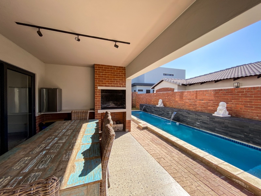 4 Bedroom Property for Sale in Six Fountains Residential Estate Gauteng