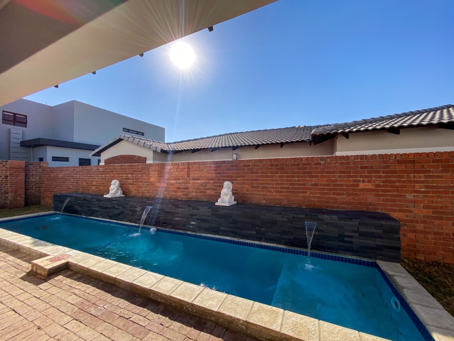 4 Bedroom Property for Sale in Six Fountains Residential Estate Gauteng