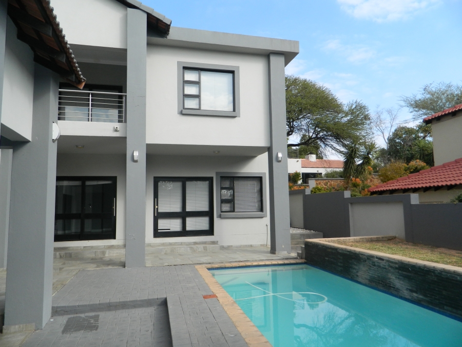 To Let 3 Bedroom Property for Rent in Silver Lakes Golf Estate Gauteng